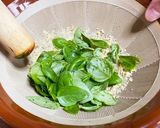 手作りソース♪ジェノベーゼパスタ♪作り方3写真