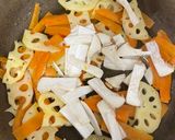 蓮根と人参の旨味昆布炒め作り方2写真