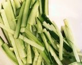 すぐ出来る☆きゅうりとめかぶの和え物作り方1写真