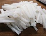 葉つき大根使いきり 大根葉の炒め煮作り方4写真