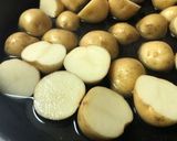 フライパン１つで仕上げる簡単ポテトサラダ作り方1写真