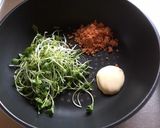 鮭フレークと貝割れ大根のマヨパスタ作り方2写真