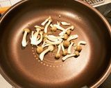 サバ缶とゴボウ和え作り方1写真