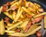 じゃがいもとソーセージのカレー粉炒め作り方3写真