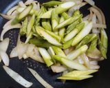 アスパラと豚バラ肉のオイスターソース炒め作り方14写真