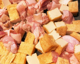 麺つゆで簡単タケノコと厚揚げと鶏肉の煮物作り方1写真