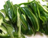 あっという間の塩昆布ピーマン炒め☆作り方1写真