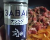 牛肉とレタスのナツメグ麺つゆ炒め作り方3写真