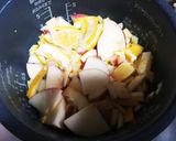 ♥ゆりさん風味炊飯器でりんご＆ミカン煮作り方1写真