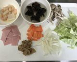いつでも手軽に簡単に五目あんかけ焼きそば作り方1写真