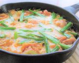 ガッツリ飯！鶏もも肉とニラの卵とじ丼作り方4写真