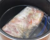 しっとりジューシーな鶏肉の香草コンフィ作り方6写真