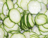 ダイエットにササミときゅうりの塩味和え物作り方2写真