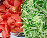 簡単大量消費♡鯖缶と水菜のサラダ作り方1写真