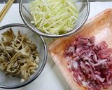 簡単！ブロッコリーの芯と肉舞茸炒め作り方2写真