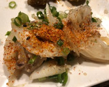 新玉ねぎと鯖缶の胡麻味噌和え作り方4写真