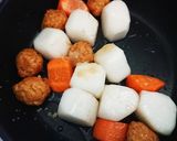 揚げボール入りころころ煮物作り方7写真