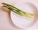 ウィンナーとアスパラのバター醤油炒め☆作り方1写真
