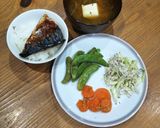 焼き魚の油で、あら汁気分作り方1写真