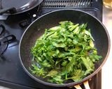 セロリのきんぴら♫葉っぱまで美味しい。作り方3写真