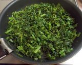 捨てずに使おう！大根菜のごま炒め作り方3写真