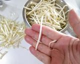 野菜タップリ！オイスターソース焼そば作り方1写真