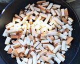 家ワインのおとも!パン耳ガーリックチーズ作り方1写真