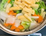 白菜と根菜の具沢山味噌汁・油あげ味噌汁作り方2写真