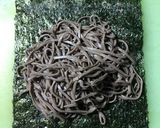 茹でた蕎麦が余ったら☆蕎麦寿司作り方2写真