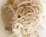 アーリーレッドのサッパリサラダ♡新玉ネギ作り方3写真