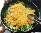 牡蠣とにらのオイスターソース焼きそば作り方5写真