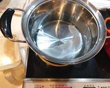 プリっと剥ける！新里芋（おちこ）の塩茹で作り方1写真