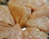 お二人さんの☆鶏胸肉の味噌ニンニク焼き!作り方1写真