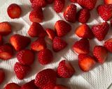 甘酸っぱい真っ赤な苺ジャム作り方1写真