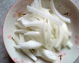 玉ねぎと大根おろしの味噌汁♪作り方1写真