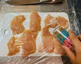 サクサクチキンカツチーズ風味（おまけ付）作り方2写真