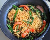 チョリソーとニラの旨辛焼きそば作り方11写真