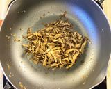 お酒のお供に！舞茸の仲良し餃子作り方4写真