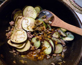 ◈ナスとひき肉のカレ－卵とじ炒め◈作り方4写真
