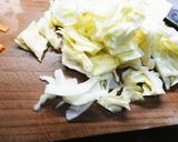 やさしい味!キャベツと人参のごま酢和え作り方1写真