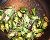オクラの粉チーズ炒め作り方4写真