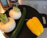かぶときゅうりの簡単梅味サラダ作り方1写真