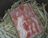 6分で完成♪本当に簡単♪もやしベーコン♪作り方1写真