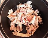 新じゃがと豚バラ肉の塩煮作り方3写真