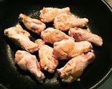 鶏手羽元のカレー煮　温玉のせ作り方2写真