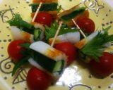 ちくわにきゅうりと大葉挟み＋ミニトマト作り方6写真