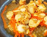 ベビーホタテに豆苗・にんじん炒め。作り方4写真