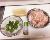 ハーブが入った手作り鶏胸ハム作り方1写真