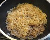 しらたきの炒め煮バター醤油風味♪作り方2写真