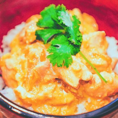 親小丼 Japanese food recipe]Oyakodon!Chicken simmered in eggs How